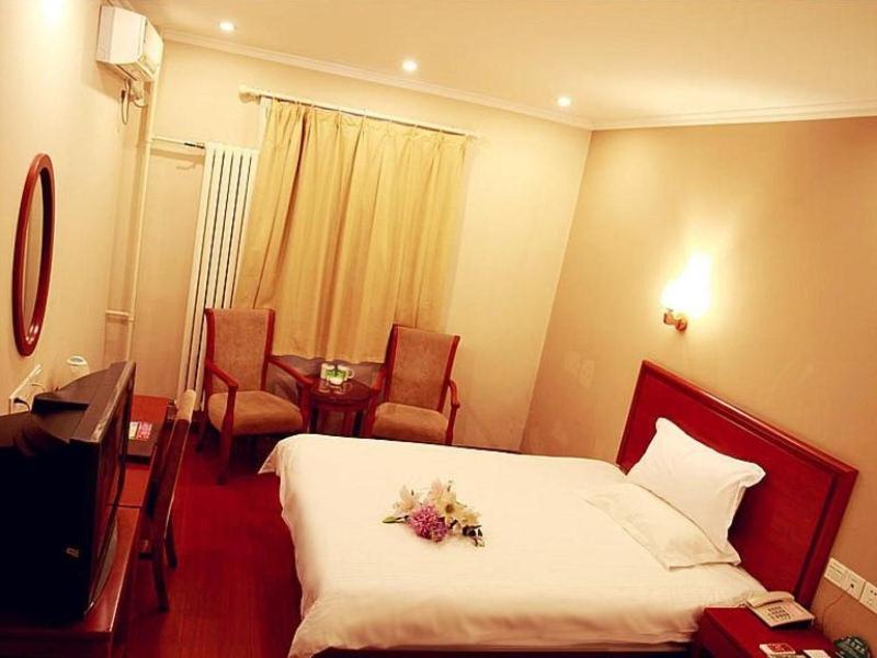 Greentree Inn Shandong Jinan Daming Lake Business Hotel Esterno foto
