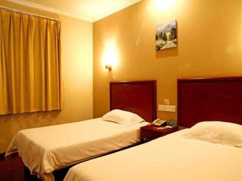 Greentree Inn Shandong Jinan Daming Lake Business Hotel Esterno foto