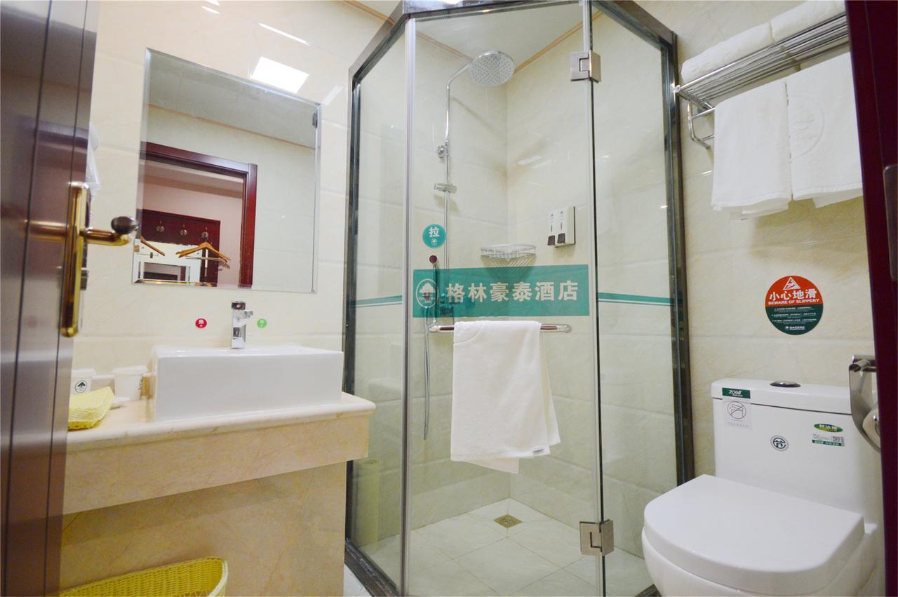 Greentree Inn Shandong Jinan Daming Lake Business Hotel Esterno foto