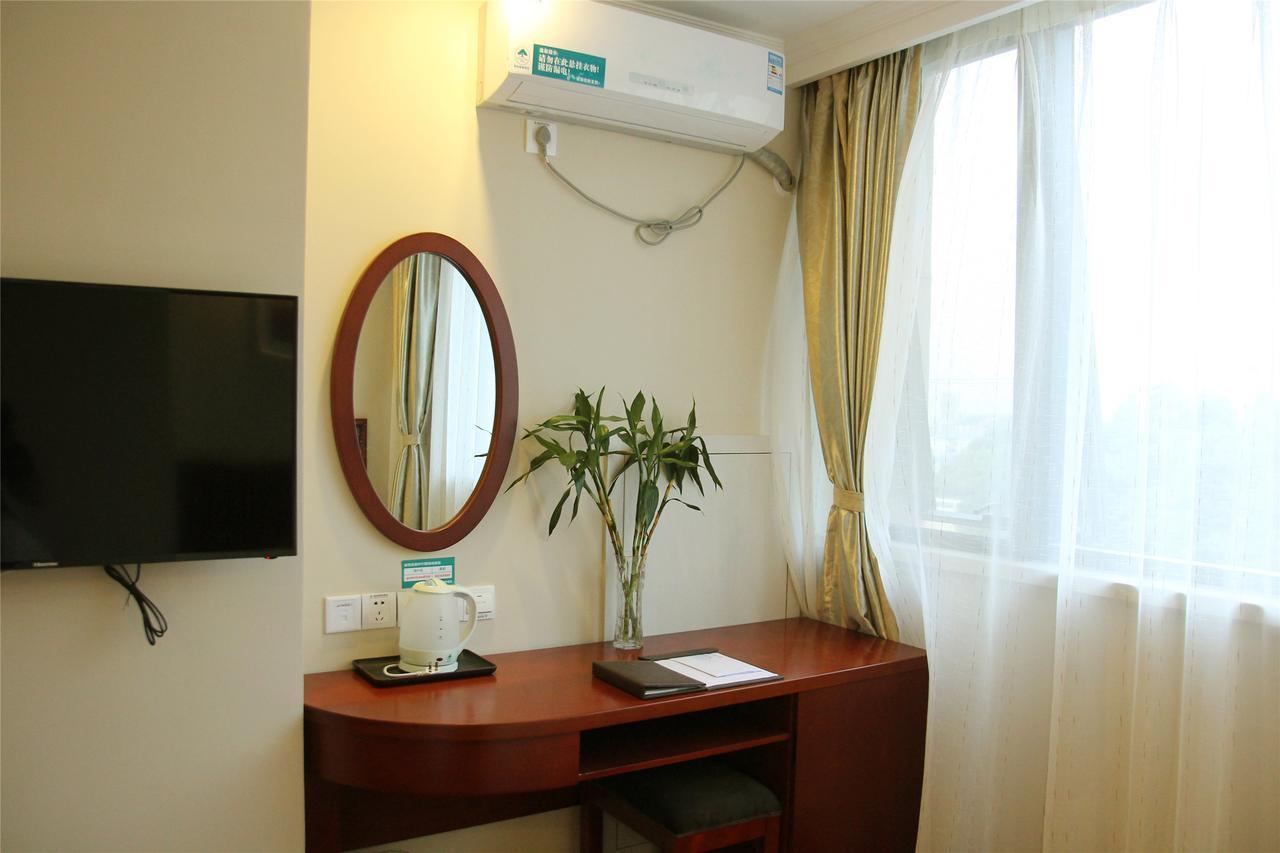 Greentree Inn Shandong Jinan Daming Lake Business Hotel Esterno foto