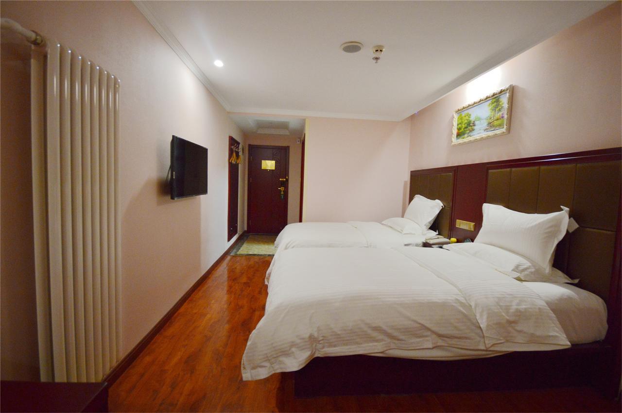 Greentree Inn Shandong Jinan Daming Lake Business Hotel Esterno foto